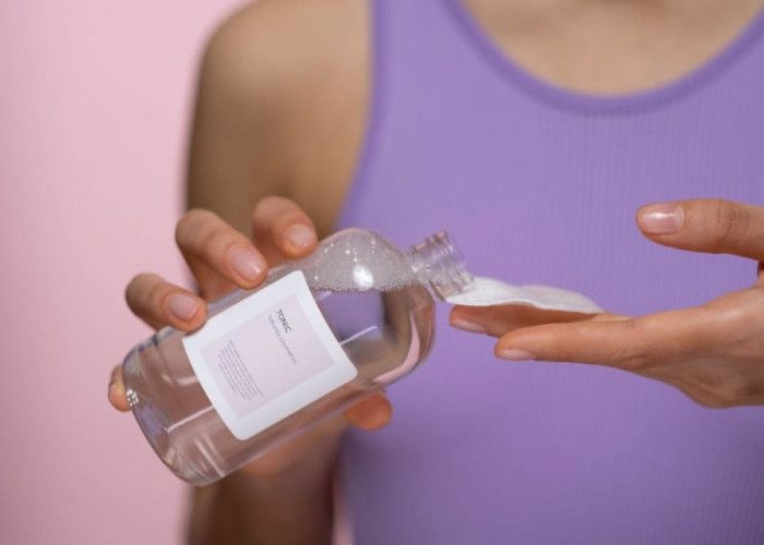 5 Hydrating Toner yang Cocok untuk Kulit Kering, Bikin Wajah Lembab dan Segar