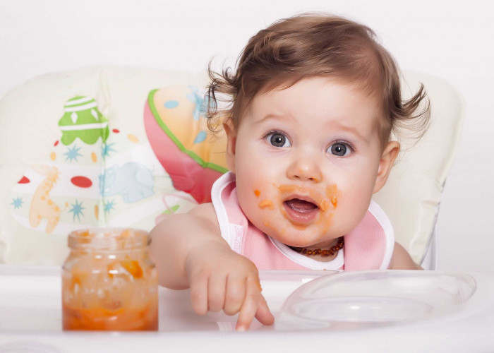 Para Ibu Wajib Tahu! Inilah Makanan Terbaik untuk Menambah Berat Badan Bayi