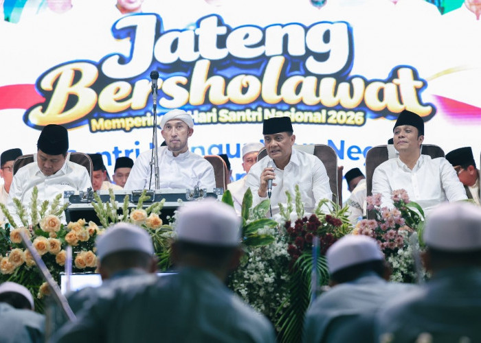 Peringatan HSN 2026 di Tegal, Pemprov Jateng Kucurkan Beasiswa dan Insentif Ratusan Miliar untuk Santri