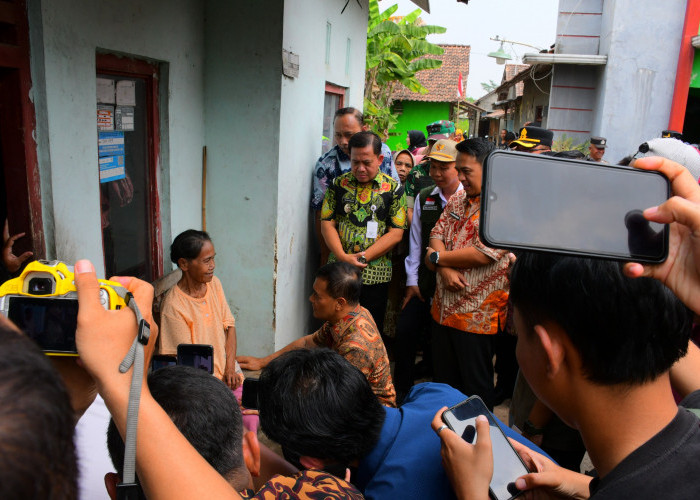 Plt Bupati Pekalongan Sukirman Pastikan Bansos Lansia Korban Penyalahgunaan KTP Segera Dipulihkan
