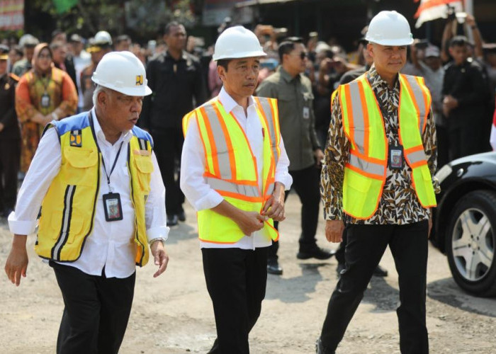 Jokowi Puji Kondisi Jalan di Jateng, 88 Persen Sudah Mulus 