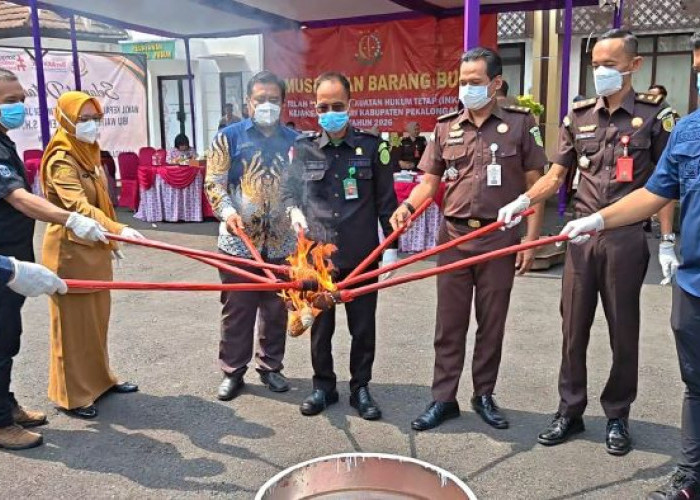 Barang Bukti 22 Perkara Inkracht Dimusnahkan Kejari Kabupaten Pekalongan, Ada Narkotika hingga Kasus Keamanan