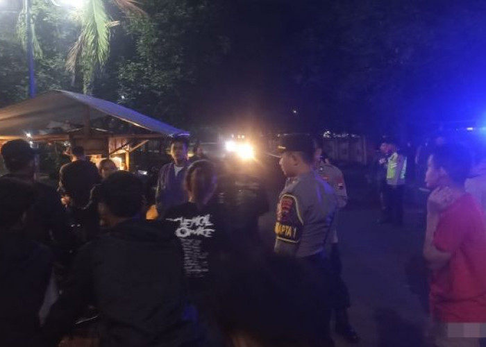 Dua Kelompok Pemuda Bersitegang di Kajen, Salah Satu Pemuda Keluarkan Senjata Tajam