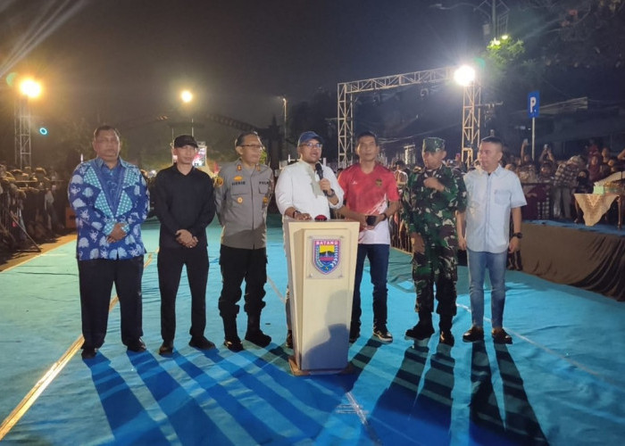 Wakil Ketua DPRD Danang Aji  Berharap Batang Night Carnival Jadi Ikon Wisata Tahunan