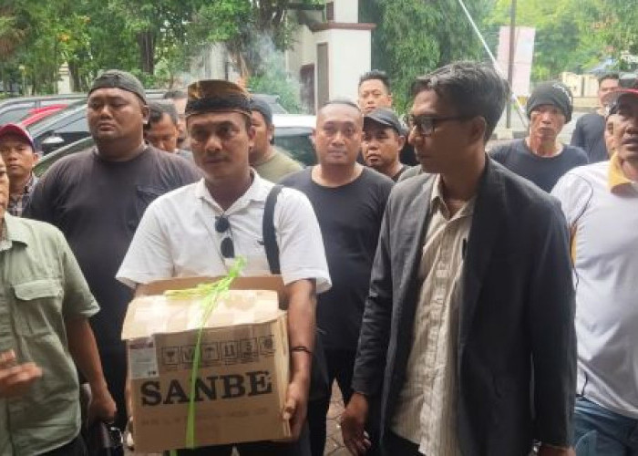 Bawaslu Kabupaten Pekalongan Terima Laporan Dugaan Money Politik, BB 1 Kardus Berisi Uang Rp 213 Juta