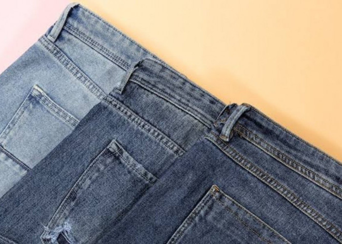 7 Tips Mengatasi Celana Jeans yang Kaku menjadi Lembut, Pakai Bahan-Bahan Ini Dijamin Lebih Nyaman Dipakai! 
