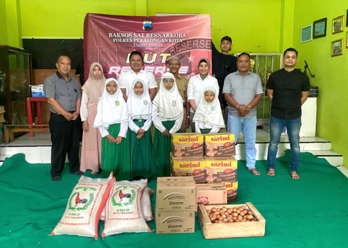 Berbagi Kasih di HUT Reserse Polri ke-78, Sat Resnarkoba Pekalongan Kota Gelar Baksos di PA Dewi Aminah