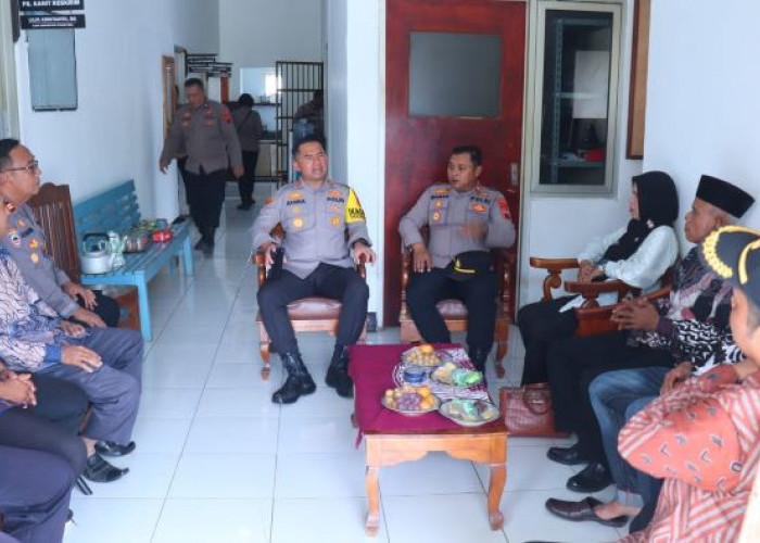 Kapolres Pekalongan Sambangi Doro, Kumpulkan Kades, Ini Pesan Penting soal Keamanan Wilayah
