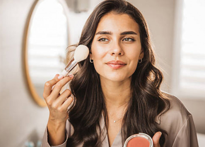 4 Bedak yang Bagus untuk Kulit Berminyak dan Kusam, Coveragenya Bagus dan Tahan Lama