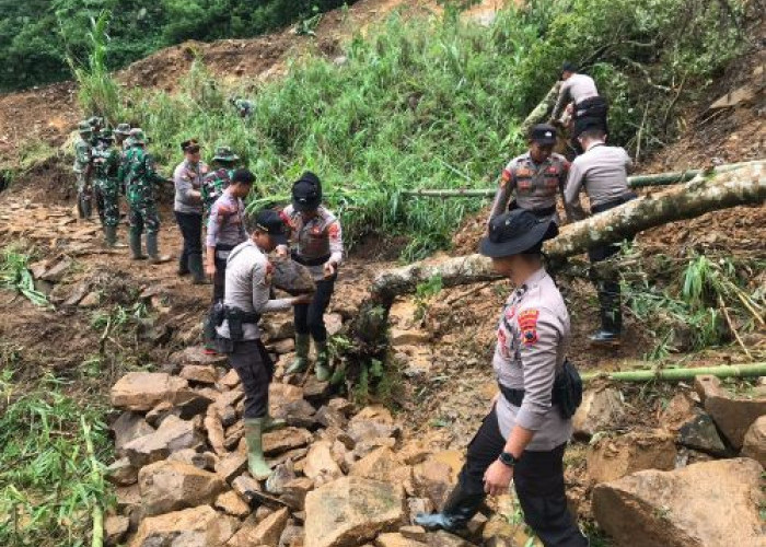 6 Dukuh di Petungkriyono Pekalongan Masih Terisolir