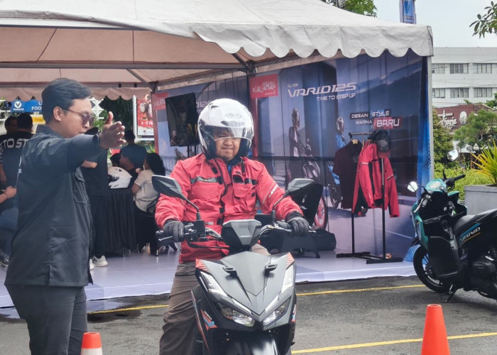 Awali Tahun dengan Meriah, Ribuan Gen Z Solo Rayakan Launching All New Honda Vario 125