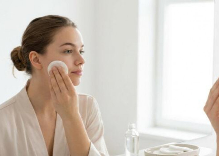 Ini Dia 4 Micellar Water yang Bikin Glowing dan Putih, Bye Bye Kusam!