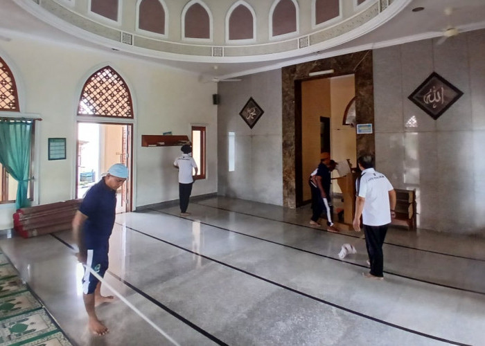 Sambut Ramadan 1447 H, Lapas Pekalongan Gelar Kerja Bakti di Masjid Hj Umi Sholechah Djunaid