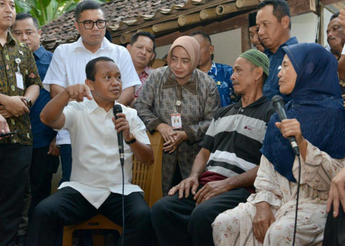 Mohammad Saleh Dampingi Menteri ESDM Tinjau Bantuan Listrik Desa di Purworejo
