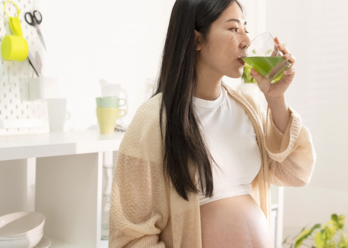 Cegah Bayi Lahir Prematur! Inilah 6 Manfaat Jus Timun untuk Kesehatan Ibu Hamil yang Wajib Bunda Ketahui