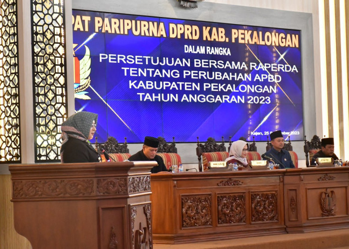 Bupati Fadia Arafiq Terima Kasih Raperda Perubahan APBD Kabupaten Pekalongan 2023 Disetujui