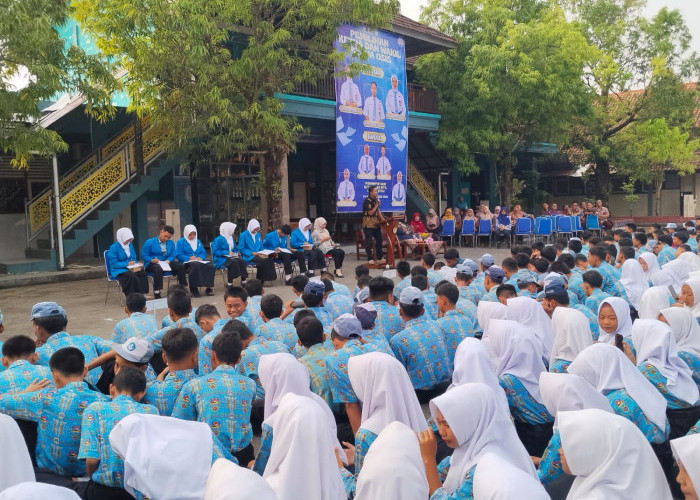857 Siswa SMAN 1 Kesesi Belajar Demokrasi, KPU Ingatkan Bahaya Politik Uang
