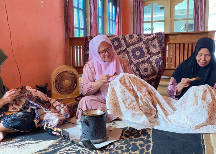 Dihargai di Australia, Batik Rifaiyah Justru Kehilangan Regenerasi di Kampung Sendiri