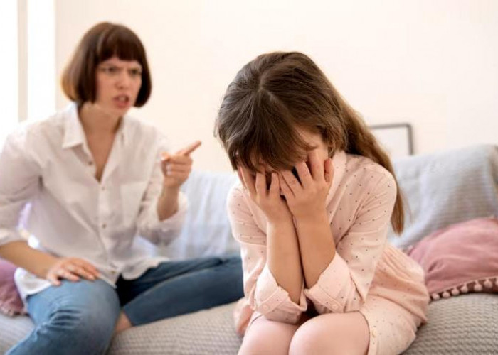 Menghindari Kesalahan dalam Parenting: 7 Contoh Perilaku yang Perlu Dijauhi sebagai Orangtua