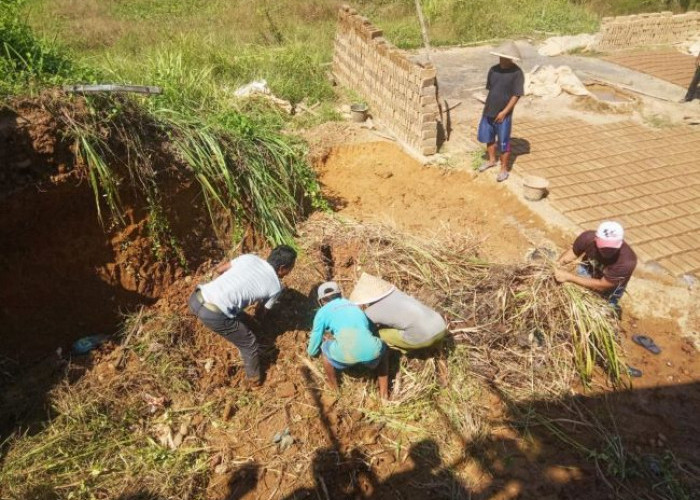 Buruh Pembuat Batubata di Karangdadap Pekalongan Tewas Tertimbun Tanah