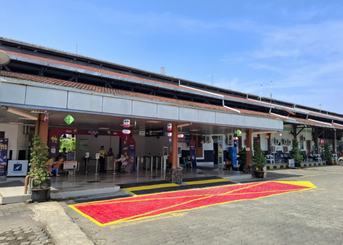 Imbas Gangguan Jalur KA di Bumiayu, 77 Penumpang di Stasiun Pekalongan Batalkan Tiket