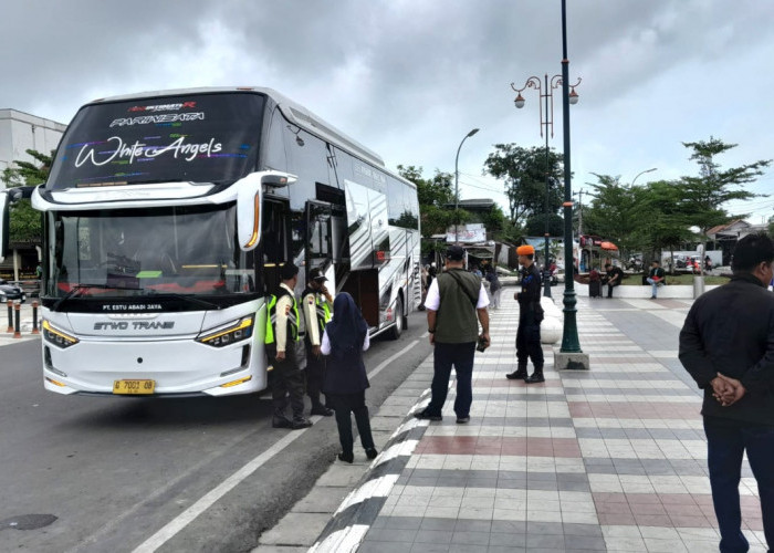 KAI Daop 4 Siapkan Bus Pengganti dan Refund Penuh Tiket, Imbas Jalur KA Pekalongan–Sragi Terendam Banjir