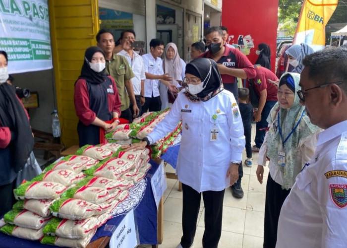 Stabilkan Harga, 3 Ton Gula Pasir Digelontor ke 3 Pasar di Kabupaten Batang