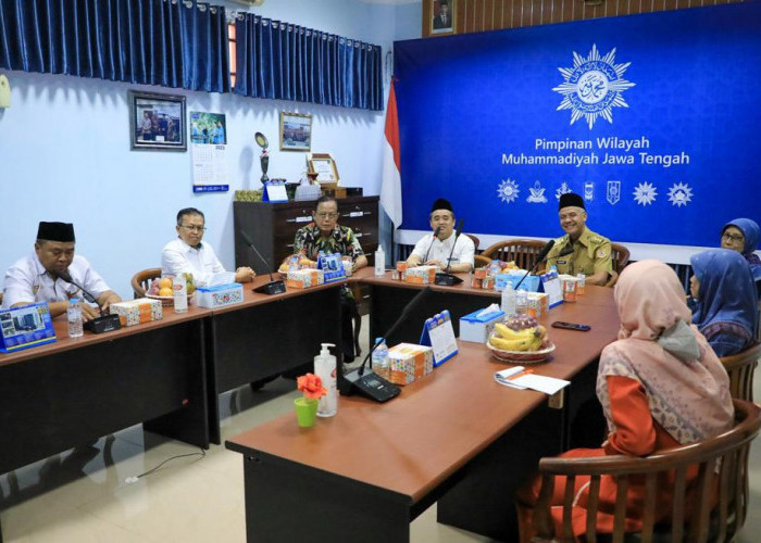 Jelang Akhir Masa Jabatannya Ganjar Pamit ke Muhammadiyah Jawa Tengah 