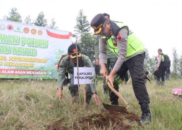 Deforestrasi di Petungkriyono Memprihatinkan, Polres Pekalongan Inisiasi Penghijauan Kembali