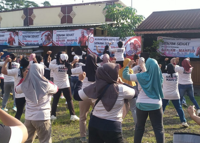 Masyarakat Doro Kabupaten Pekalongan Antusias Mengikuti Senam Sehat Bersama Relawan Ganjar-Mahfud