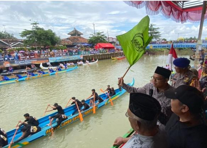 Pemkab Batang Tambah Fasilitas, Lomba Dayung Klidang Lor Dibidik Masuk Kalender Event Nasional