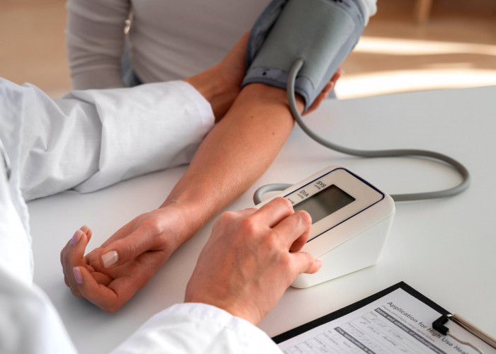 Coba Ini! 5 Tips Menurunkan Tekanan Darah Tinggi Tanpa Obat Menurut Dr. Zaidul Akbar
