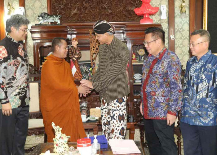 Bahas Peringatan Waisak 2023 di Borobudur, Perwakilan Umat Buddha Temui Ganjar Pranowo