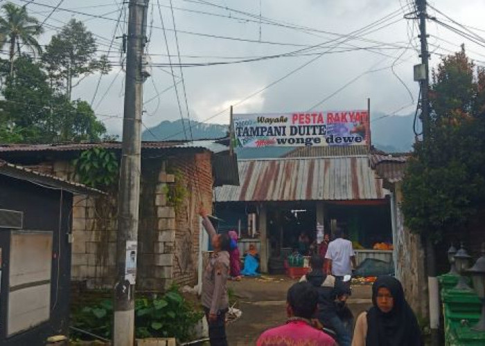 Perbaiki Jaringan Kabel Wifi, Warga Paninggaran Pekalongan Pingsan Tersengat Listrik