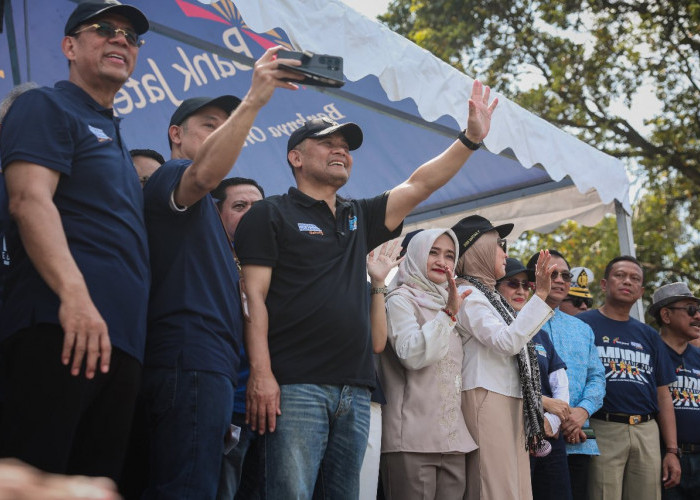 Antusias, Gubernur Ahmad Luthfi Lepas 16.186 Peserta Mudik Gratis ke Jateng