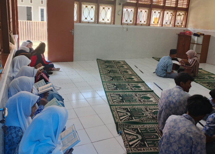 MAM Batang Perkuat Pembiasaan Religius, Siswa Dibentuk Disiplin lewat Dhuha dan Hafalan