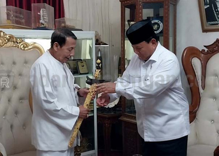 Prabowo Sowan ke Habib Luthfi, Ini yang Dibincangkan 