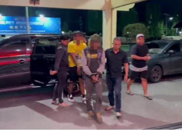 Dua Terduga Pengedar Sabu Dibekuk di Sragi, Polisi Amankan 9,51 Gram Sabu