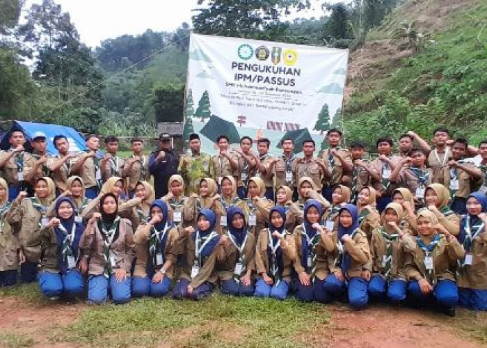 SMK Muhammadiyah Pencongan Gelar Kemah Pengukuhan IPM, HW, PMR, dan PASSUS