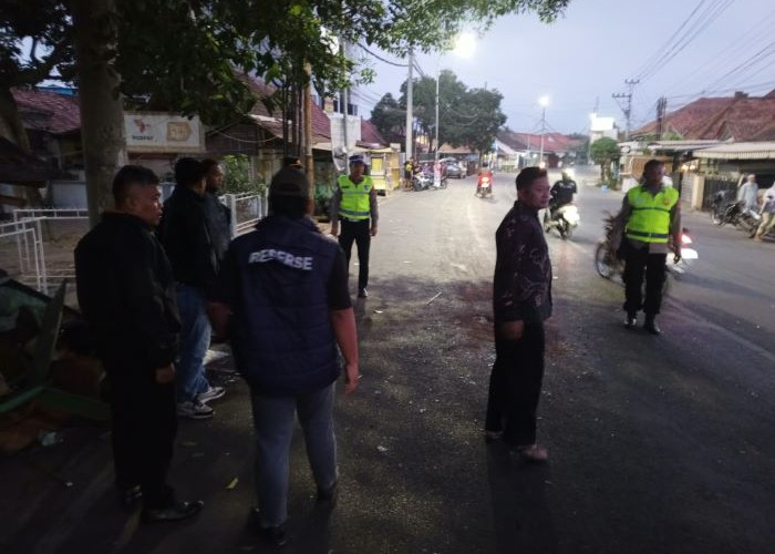 Kecelakaan Dini Hari di Kedungwuni Pekalongan, Diduga Rombongan Gangster Bawa Celurit, 1 Orang Tewas