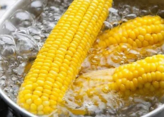 Manfaat Luar Biasa dari Air Rebusan Jagung untuk Kesehatan Tubuh, Bisa untuk Menjaga Kulit loh