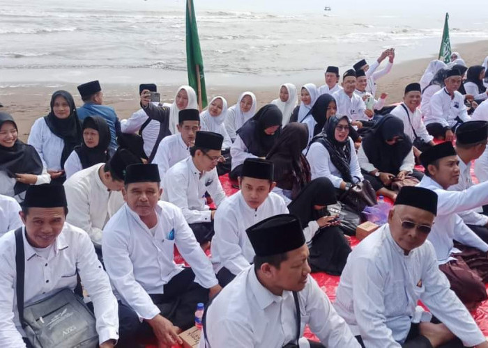 Harlah Ke 101 NU, PCNU Kabupaten Pekalongan Gelar Apel Akbar 1000 Kader NU di Pantai Wonokerto