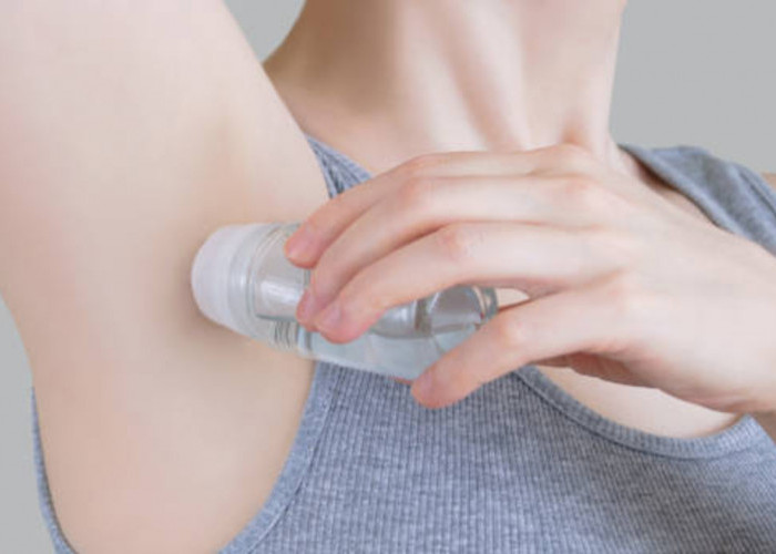 4 Deodorant yang Tidak Berbekas di Baju dan Bikin Badan Wangi Seharian