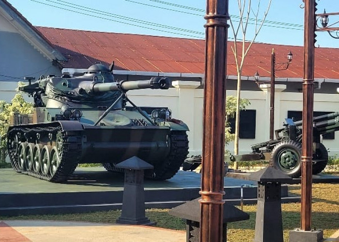 Ada Tank AMX 13 dan Meriam di Sebelah Tugu Perjuangan Pekalongan yang Akan Diresmikan Hari Ini