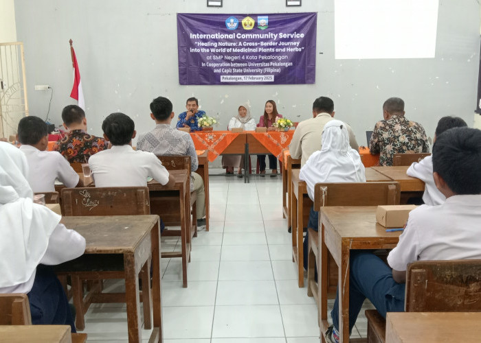 Internasional Community Service, Unikal Terjunkan Mahasiswa Filipina di SMPN 4 Pekalongan 