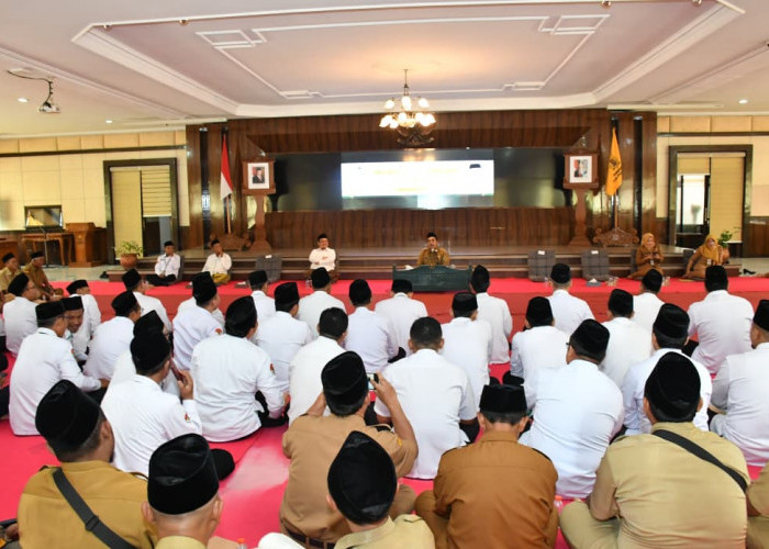 Pemkab Pekalongan Selenggarakan Ngaji Bandongan Peringati Hari Santri Nasional 2025