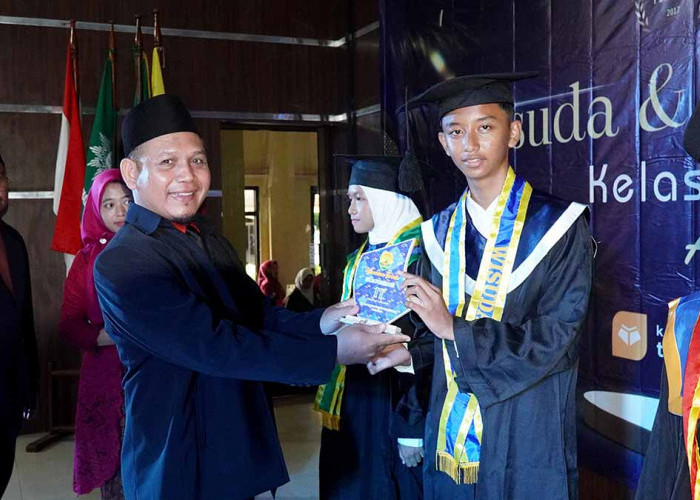 SMP Muhammadiyah Pekajangan Kabupaten Pekalongan Mewisuda 133 Siswa Kelas Peminatan