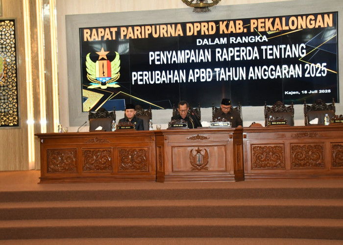 DPRD Kabupaten Pekalongan Gelar Paripurna Penyampaian Raperda Perubahan Anggaran Tahun 2025