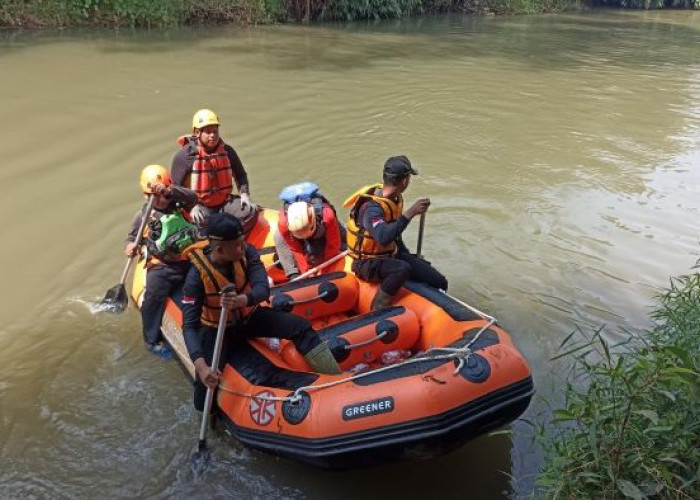 Libatkan 98 Personel Gabungan, Orang Hanyut di Sungai Kupang Karangdadap Pekalongan Belum Ditemukan