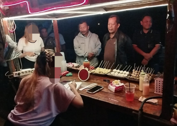 DPRD dan Satpol PP Pantau Angkringan di Alun-alun Kajen, Tegaskan Dukungan untuk UMKM yang Taat Aturan